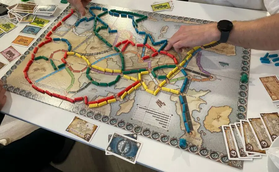 Calculating scores in a game of Ticket to Ride
